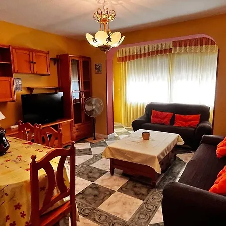 Apartamento En A 150 Metros De La Playa 度假居